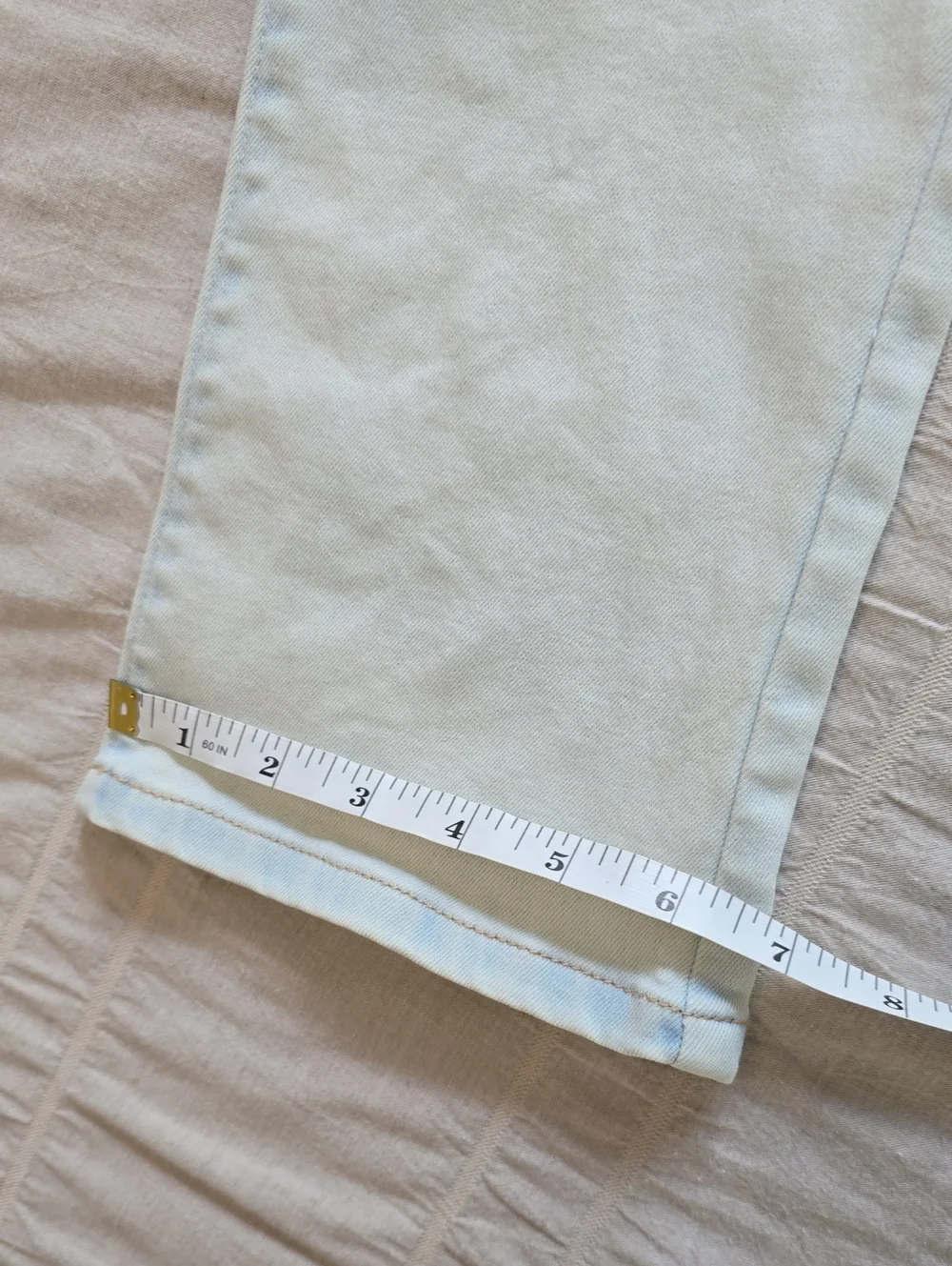 Vintage America Light Wash  Cuffed Women’s Jeans Size 2/26